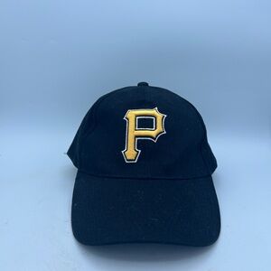 Pittsburgh Pirates Adjustable Baseball Cap – Black & Gold